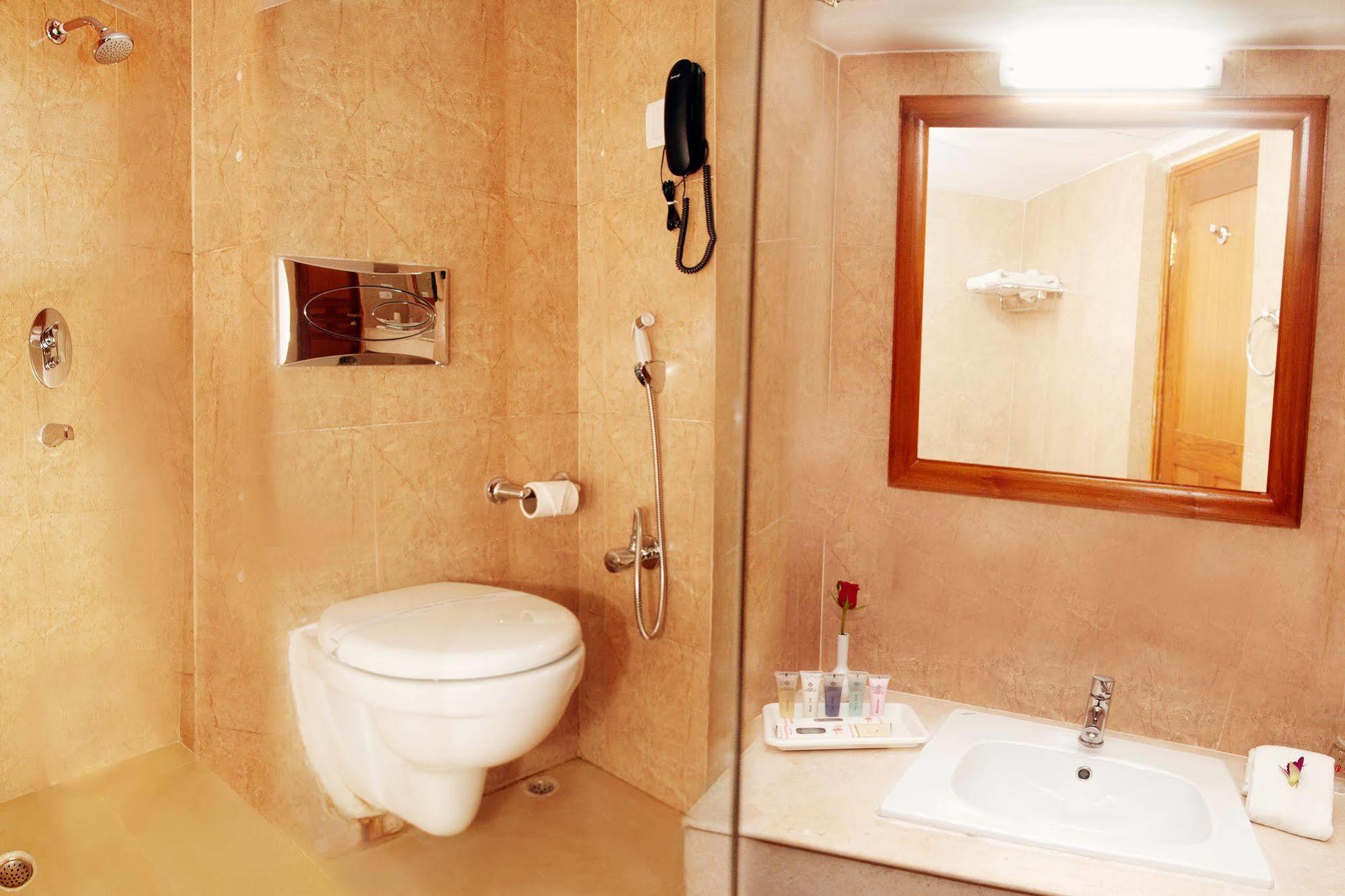 Hotel Kalinga Ashok Bhubaneswar Ngoại thất bức ảnh